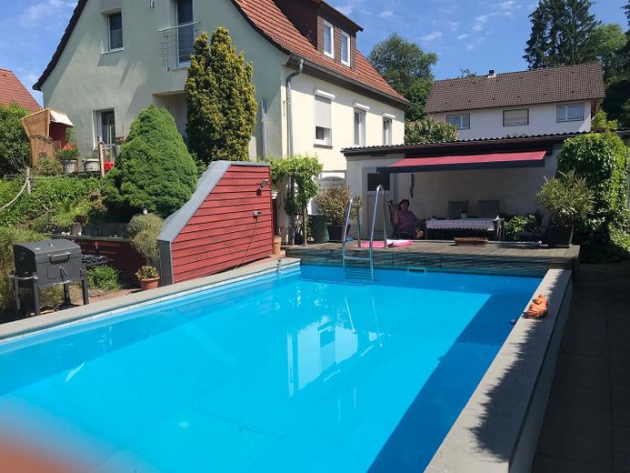Der große Pool