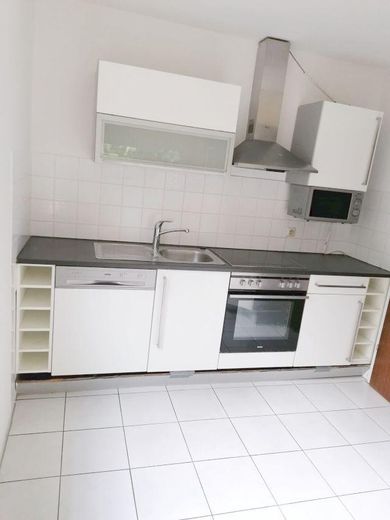 Sehr, schöne, helle 2 Zi-Whg mit EBK, Terrasse und Autoabstellplatz in Würzburg-Frauenland – Foto 5