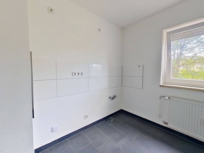 ** Moderne 4-kamer-begane-grondwoning met terras&daglichtbad in Roding ** – Ansicht II: Küche