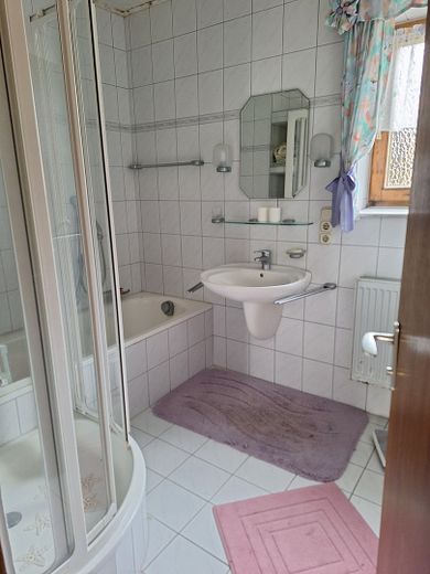 Großzügiges Haus mit 149 m² Wohnfläche in Bad Griesbach im Rottal – Foto 7