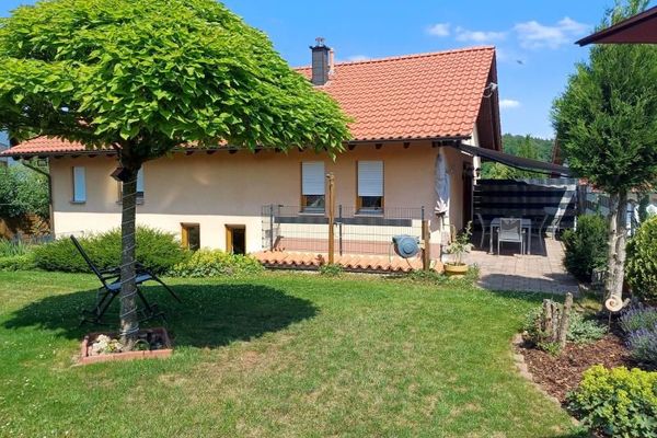 Die Toskana in der Pfalz - freist. EFH mit Garage und Garten in Eisenberg-STEINBORN
