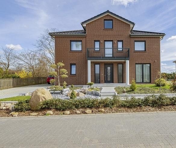 Moderne Villa / als Doppelthaushälfte mit 5 Zim. in Hamburg Nähe – Foto 5