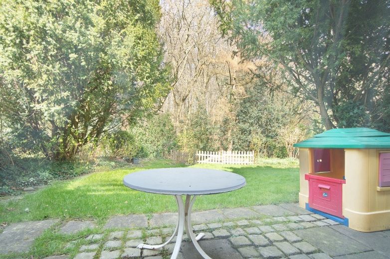 Großzügig und komfortabel: Familienwohnung, Erdgeschoss mit Gartenterrasse in Laufweite zur Ruhr Universität – 13f88d258426986144a3f5b2df8944a15bf96473.jpg