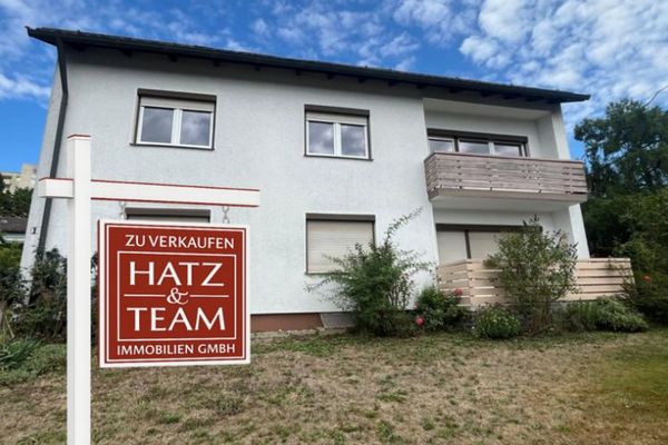 Casa bifamiliare con potenziale di ampliamento a Passau!