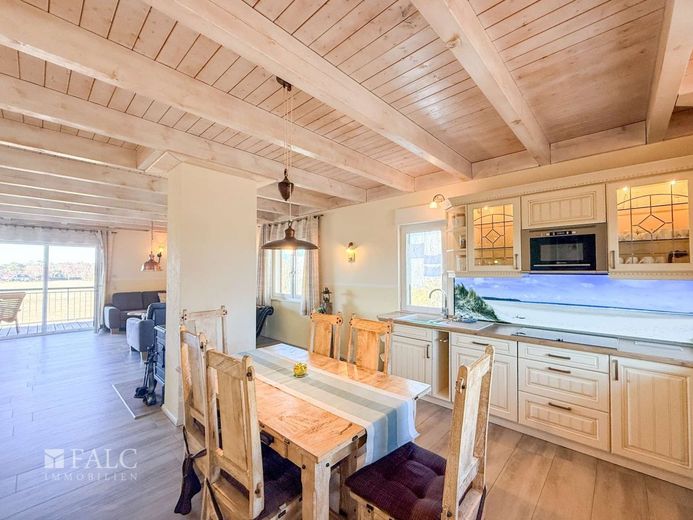 Wohnung mit Penthouse Charakter nur ca. 150 m zur Ostsee – Küche