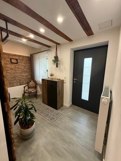 Charakter statt Standard - energetisch saniertes Wohnhaus – Foto 6