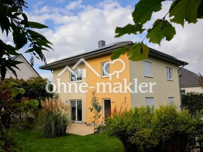 Energieeffizientes Einfamilienhaus (EFH) in Schwerin von privat – Foto 1