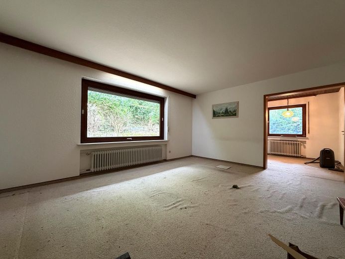 Tolles Zweifamilienhaus * in Loßburg-Betzweiler – Zimmer / EG