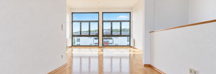 Maisonette avec vue panoramique – toit-terrasse & loggia au Camp King