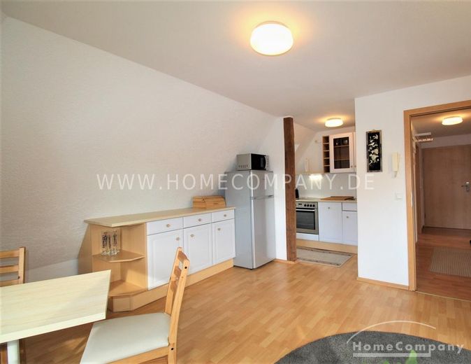 20877 HomeCompany Dresden Möbliert/Furnished 2-Zimmer Dachgeschosswohnung in Dresden-Dölzschen max. 2 Personen – 825705ce0f3ca3b6979999079b8b75a4006f650e.jpg