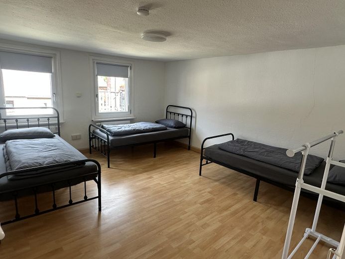 Schlafzimmer 2