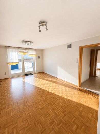 212 qm Familienhaus  - Alleinnutzung oder 2 separate Wohnungen – 1.OG