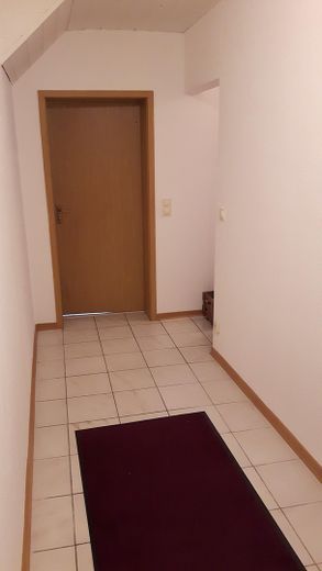 2-Zimmer Wohnung mit Blick ins Grüne – Flur