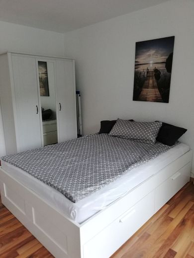 Fully equipped apartment, central city location near the hospital, immediately available, private sale – Foto 2