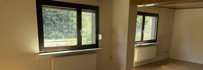 Wohnung ideal für Pendler – Wohnzimmer u. Esszimmer