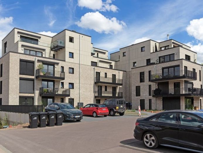 Großzügige helle Wohnung im KFW 40 Sparhaus Trier mit Top Verkehranbindung Luxemburg – Foto 1