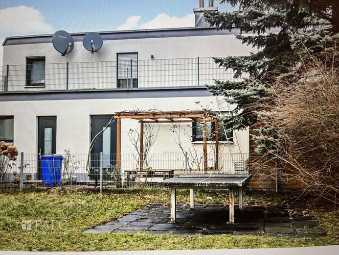 3-in-1 Investitionsobjekt – Ansicht Terrasse