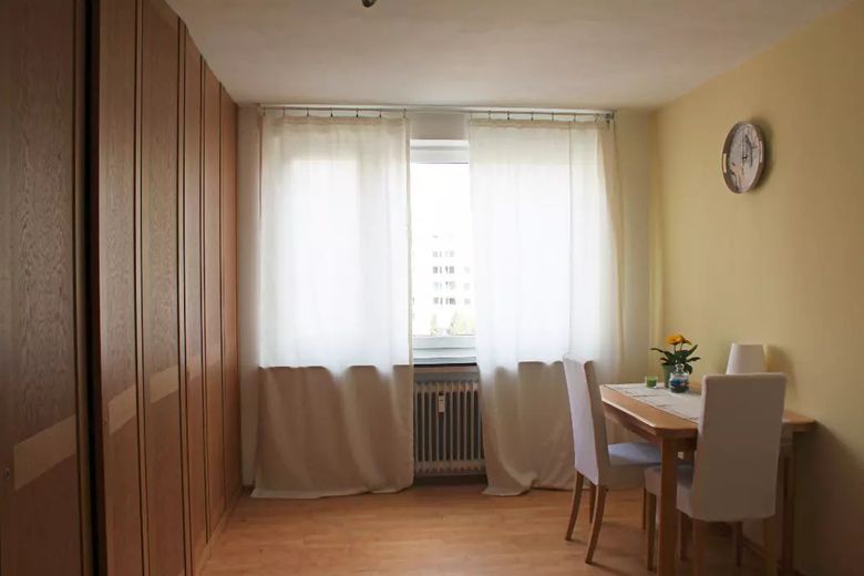 Stylish 2-room apartment in Munich – Schwabing-West – WJ-00148_bild_002.jpg