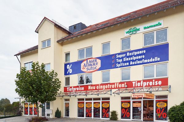 Flexible commercial space for rent
