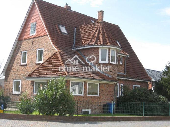 Erdgeschosswohnung in schmucker Stadtvilla – फोटो 1