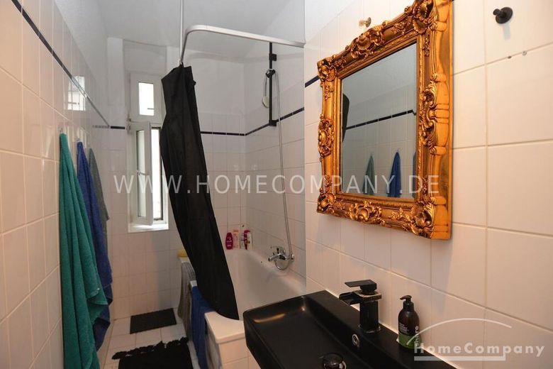 Große 4-Zimmer-Wohnung in Friedrichshain, möbliert – 0f3ee598acfd82967d14c4395f6c4c9a3617c5e4.jpg