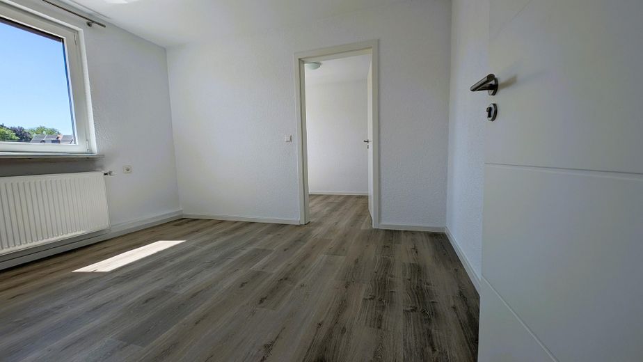 Wunderschönes Einfamilienhaus mit Anliegerwohnung  -  Provisionsfrei! – Kinderzimmer (DG | aktuell)