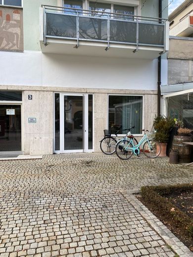 Attraktive Büro/Praxis/Gewerbefläche in der Fußgängerzone – Ansicht