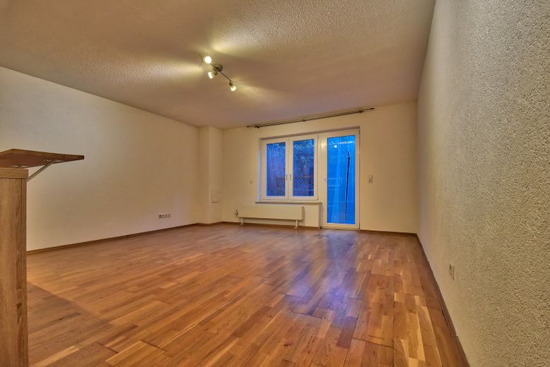 Citynahe, ruhige 2-Zimmer-Wohnung im Grünen – Foto 3