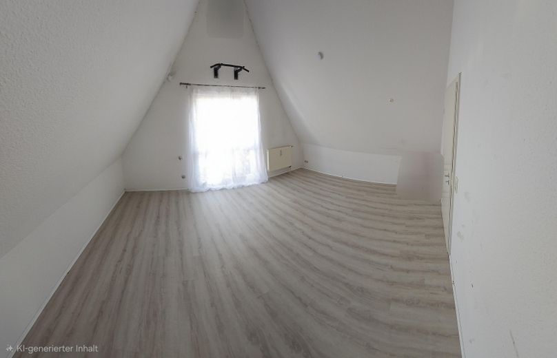 Meraviglia urbana degli spazi: maisonette di 4 locali inondata di luce nel cuore di Öhringen (senza provvigione!) – Schlafzimmer2 / Galeriewohnung
