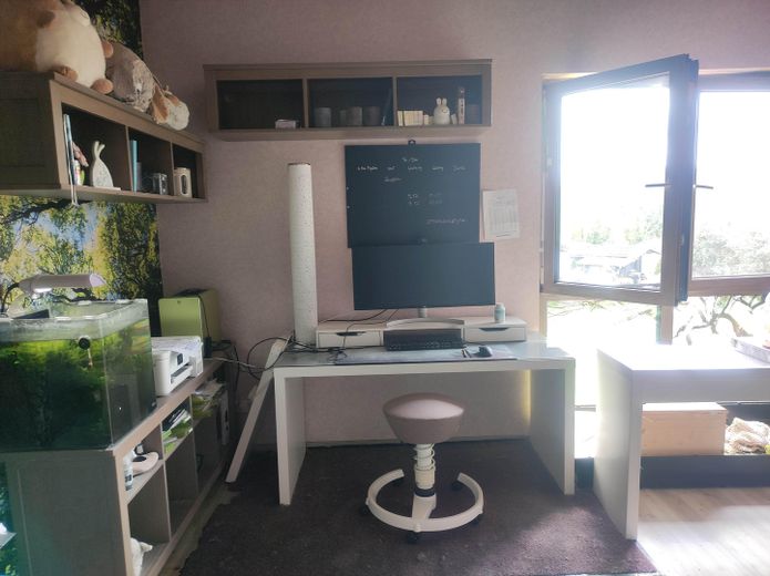 Zimmer 2 OG (18,4 qm)