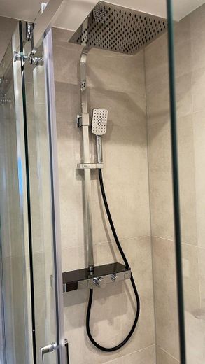 ++TOP sanierte und möblierte 1 ZKB++barrierefrei++Aufzug – Foto 7
