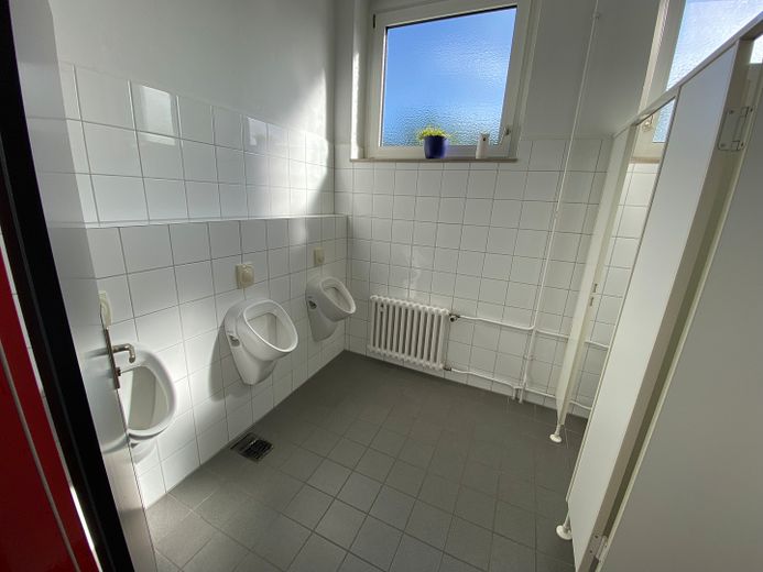 Selbstgenutzt oder vermietet - Gewerbeimmobilie in Coesfeld – H-WC im OG