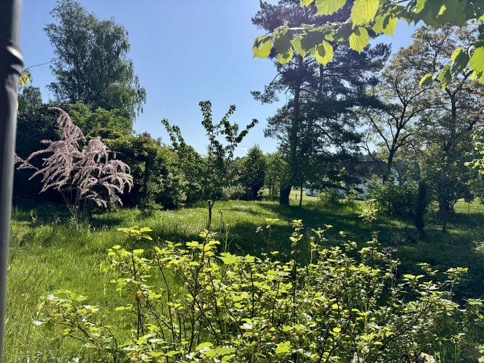Großzügiges Einfamilien- oder Mehrgenerationen Haus  in Rückersdorf – 995 m² Traumgrundstück – Garten