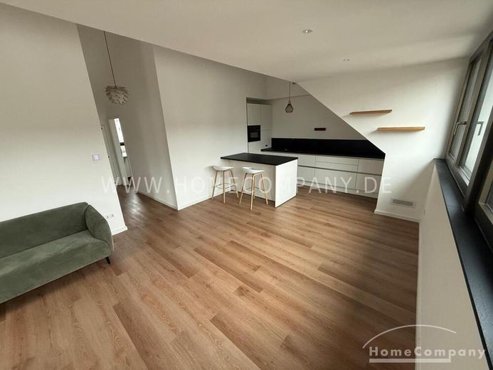 Rödelheim 8072694 – Modernes Dachgeschoss mit Balkon  &  hochwertiger Ausstattung – ed316b45ef23dd57f32f6f44afc85bf34bcff563.jpg