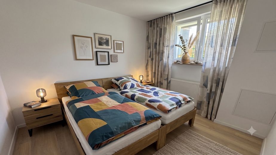 Waldrand Bungalow zu den Fischteichen incl. Strom – Gäste Zimmer Keller rechts