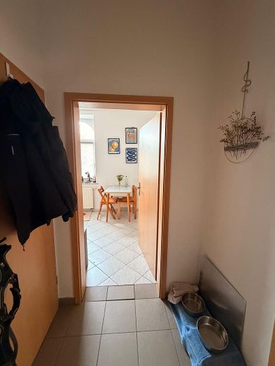 Attraktive 2-Raum-Wohnung im EG in Hirschberg/Saale – Diele