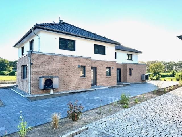 Hochwertige Doppelhaushälfte in 21709 Düdenbüttel bei Stade – Ansicht Eingangsbereich 9 a/b 