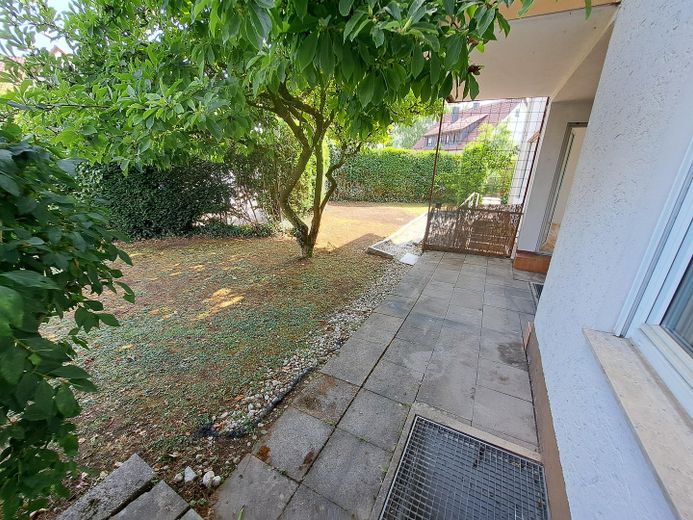 Gartenanteil  + Terrasse + Hobbyraum am Rande von Rudersberg – Garten