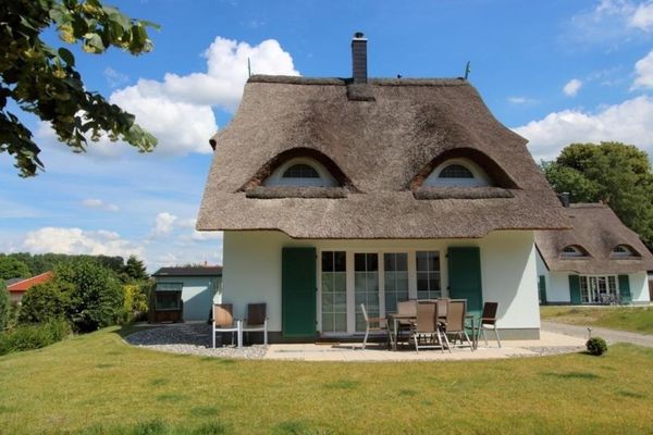 Stilvolles Ferienhaus mit moderner Technik und Kamin in Rerik