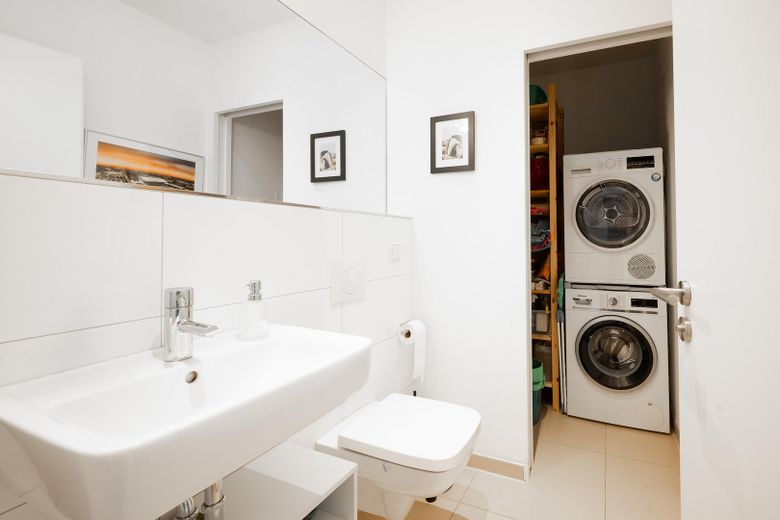 Exclusivo piso de 4,5 habitaciones con amplia terraza y vistas al agua en Berlín-Köpenick – Foto 12