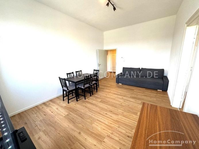 22884 HomeCompany Dresden Möbliert/Furnished 2-Zimmer Wohnung in Dresden-Neustadt max. 4 Personen – a56a5697bbf8ffe9cf6c5a69febe71f00338a1f2.jpg