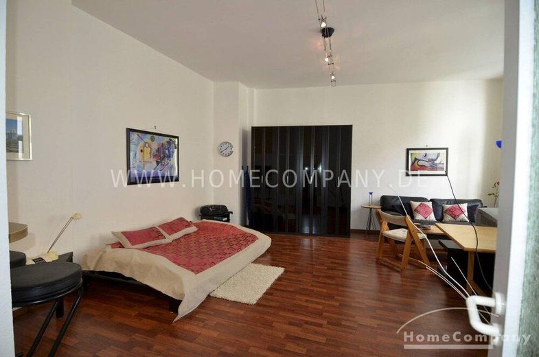 Modernes 1-Zimmer-Apartment in Berlin Charlottenburg, komplett und neu möbliert – 1d2e731b494be7e77ace1cb5d5f57b3bd6d1e25a.jpg