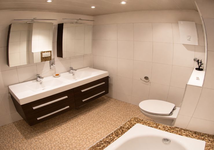 Атмосфера будинку замість квартири 108,5 м² комфорту для життя з каміном 2 балконами та сучасною кухнею в Solingen-Wald – Hauptbad (4. Ebene)