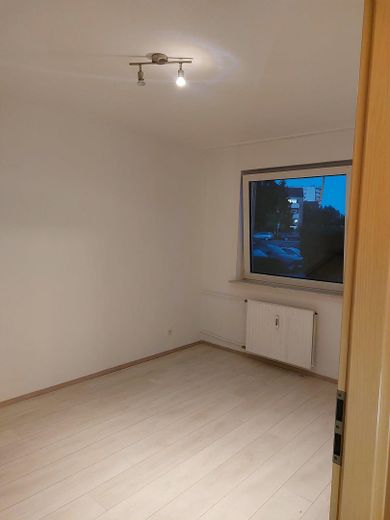 Renovierte 2-Zimmer Wohnung mit großem Garten – Foto 7