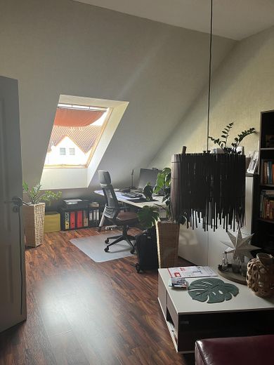 Charmantes Reihenmittelhaus in Top-Lage in Rethen bei Hannover – Arbeits-Dachzimmer