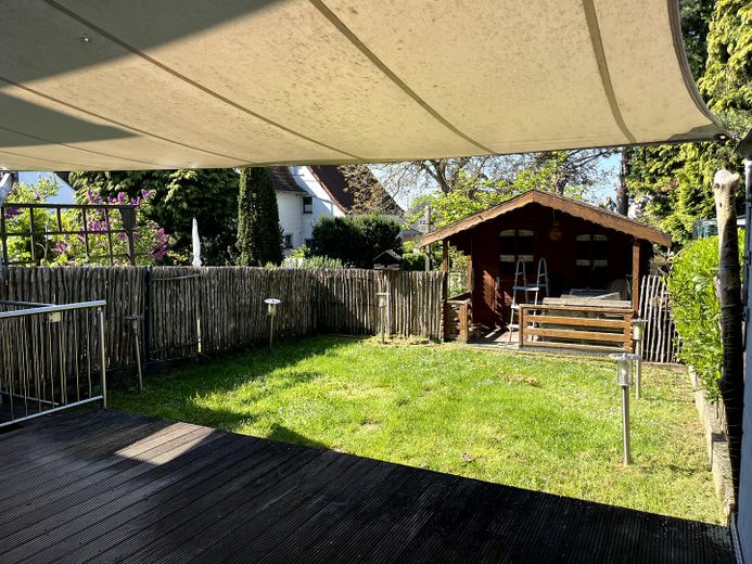 Terrasse und Garten