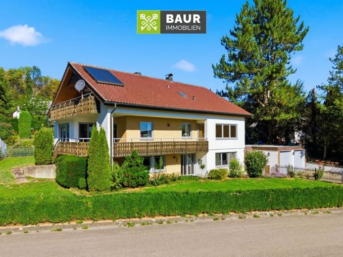 360° I Warthausen’ın sakin konumunda büyük potansiyele sahip müstakil tek ailelik ev – Fotoğraf 1