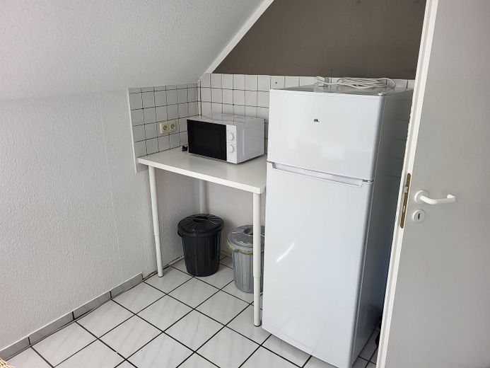 2 Zimmer Whg. mit Balkon in guter Lage von Würselen – Küche