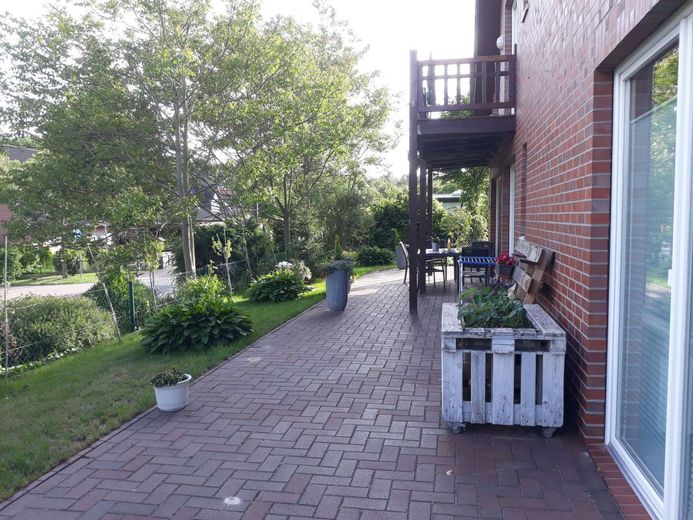 Nachhaltige Kapitalanlage: Senioren Immobilie für betreutes Wohnen – Bild von der Terrasse