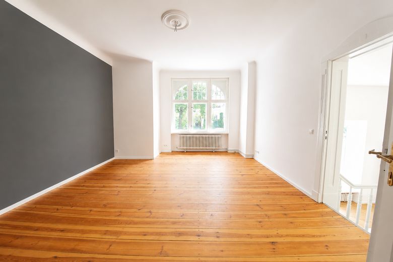 Eckladen - Büro, Handel, Praxis, Galerie – HP - Straßenseite